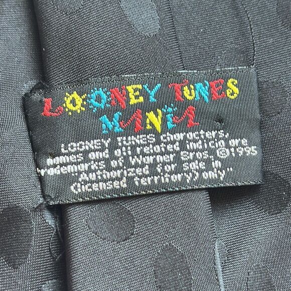 Vintage 1995 Looney Tunes Black Character Portrait Tie featuring  Bugs Bunny - Picture 4 of 6